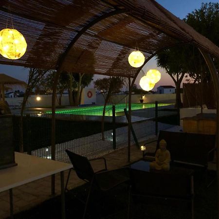 Villas Santa Ana โกนิล เด ลาฟรอนเตรา ภายนอก รูปภาพ