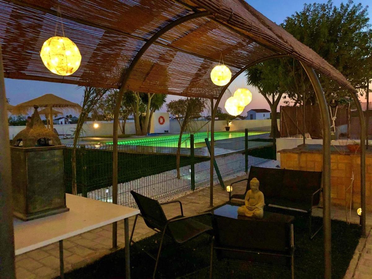 Villas Santa Ana โกนิล เด ลาฟรอนเตรา ภายนอก รูปภาพ