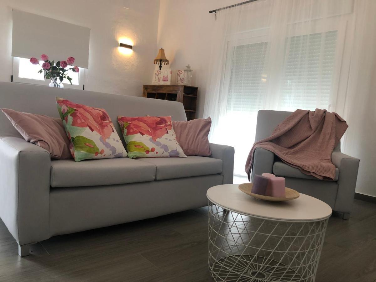 Villas Santa Ana โกนิล เด ลาฟรอนเตรา ภายนอก รูปภาพ