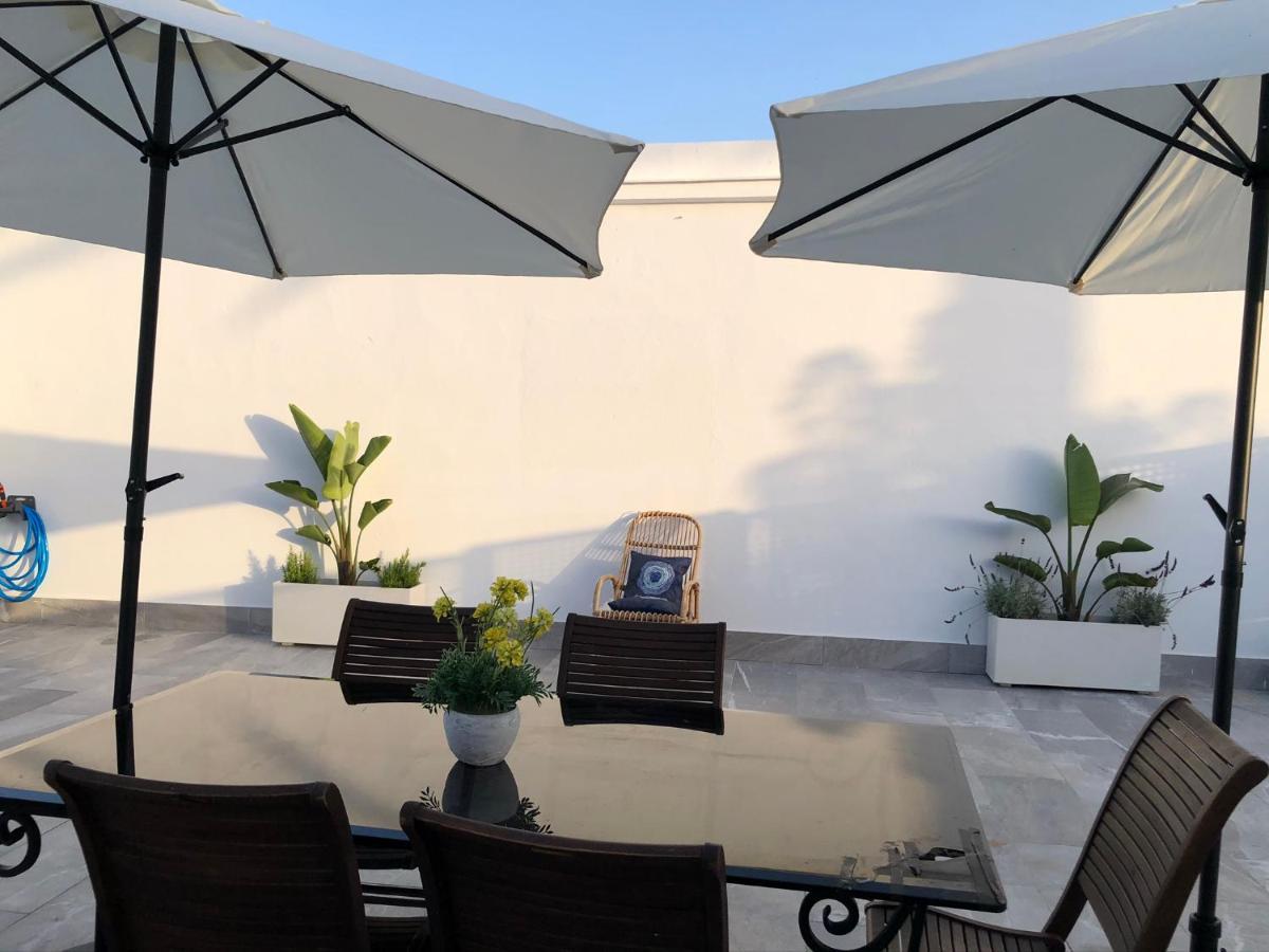 Villas Santa Ana โกนิล เด ลาฟรอนเตรา ภายนอก รูปภาพ