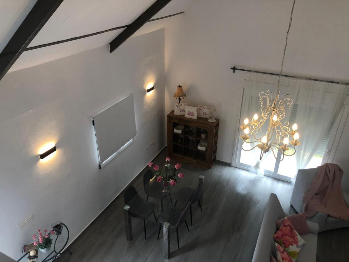 Villas Santa Ana โกนิล เด ลาฟรอนเตรา ภายนอก รูปภาพ
